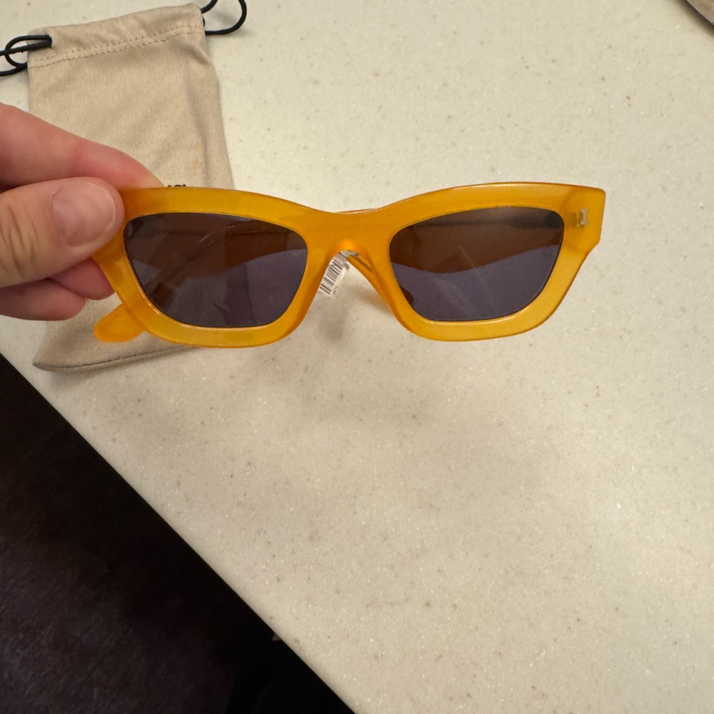 Illesteva Orange Sunglasses - Picture 6 of 7